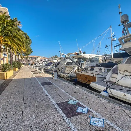Les Sables By Interhome Apartment